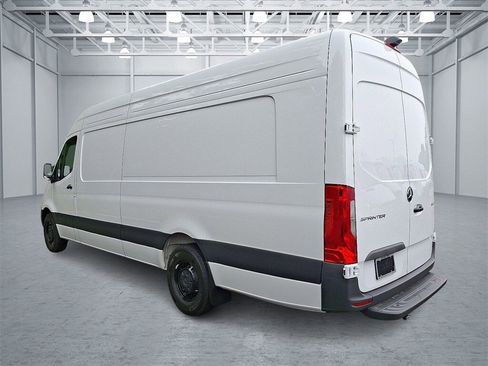 New 2025 Mercedes-Benz Sprinter 2500 image 4