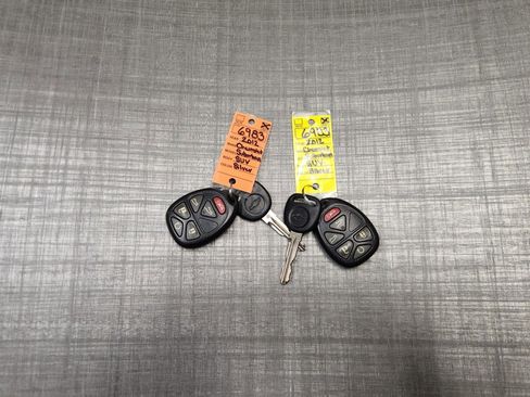 Used 2012 Chevrolet Suburban LT w/ Luxury Package image 7