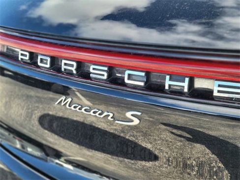 Used 2020 Porsche Macan S image 5