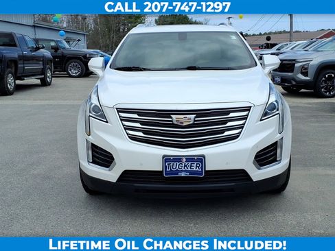 Used 2017 Cadillac XT5 Luxury AWD/4WD image 2