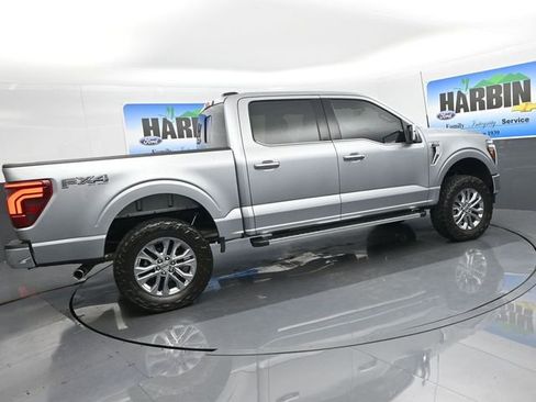 Used 2025 Ford F150 Lariat w/ Equipment Group 501A Mid image 6