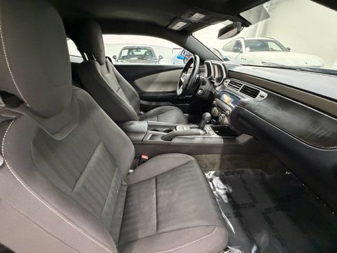 Used 2013 Chevrolet Camaro LS RWD image 23