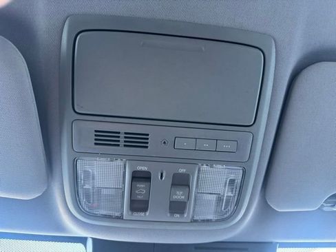 Used 2019 Honda CR-V EX-L image 36