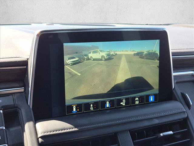 Used 2023 Chevrolet Suburban LT w/ Luxury Package AWD/4WD image 9