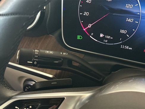 Certified 2025 Mercedes-Benz C 300 Sedan image 31