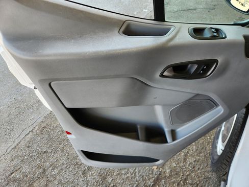 Used 2015 Ford Transit 350 148 Low Roof RWD image 8