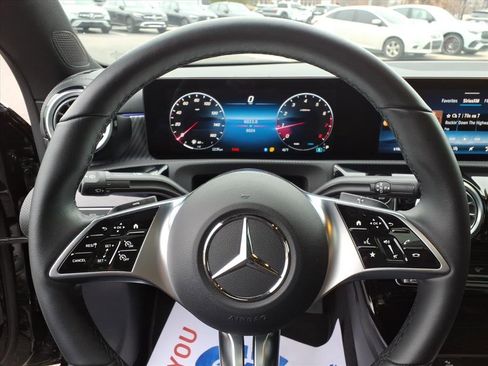 Certified 2025 Mercedes-Benz CLA 250 4MATIC image 20