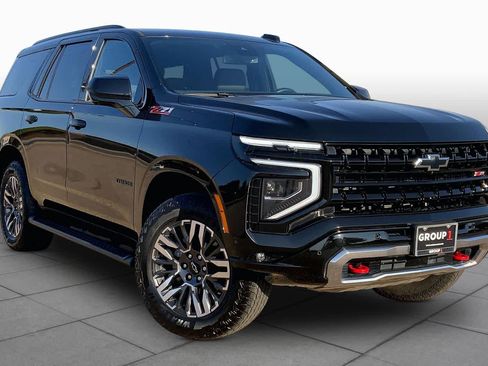 Used 2025 Chevrolet Tahoe Z71 AWD/4WD image 3