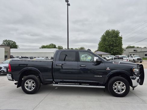 Used 2022 RAM 2500 Laramie AWD/4WD image 5