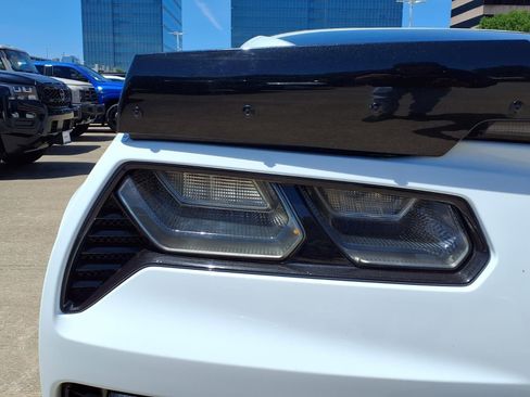 Used 2019 Chevrolet Corvette Z06 image 10