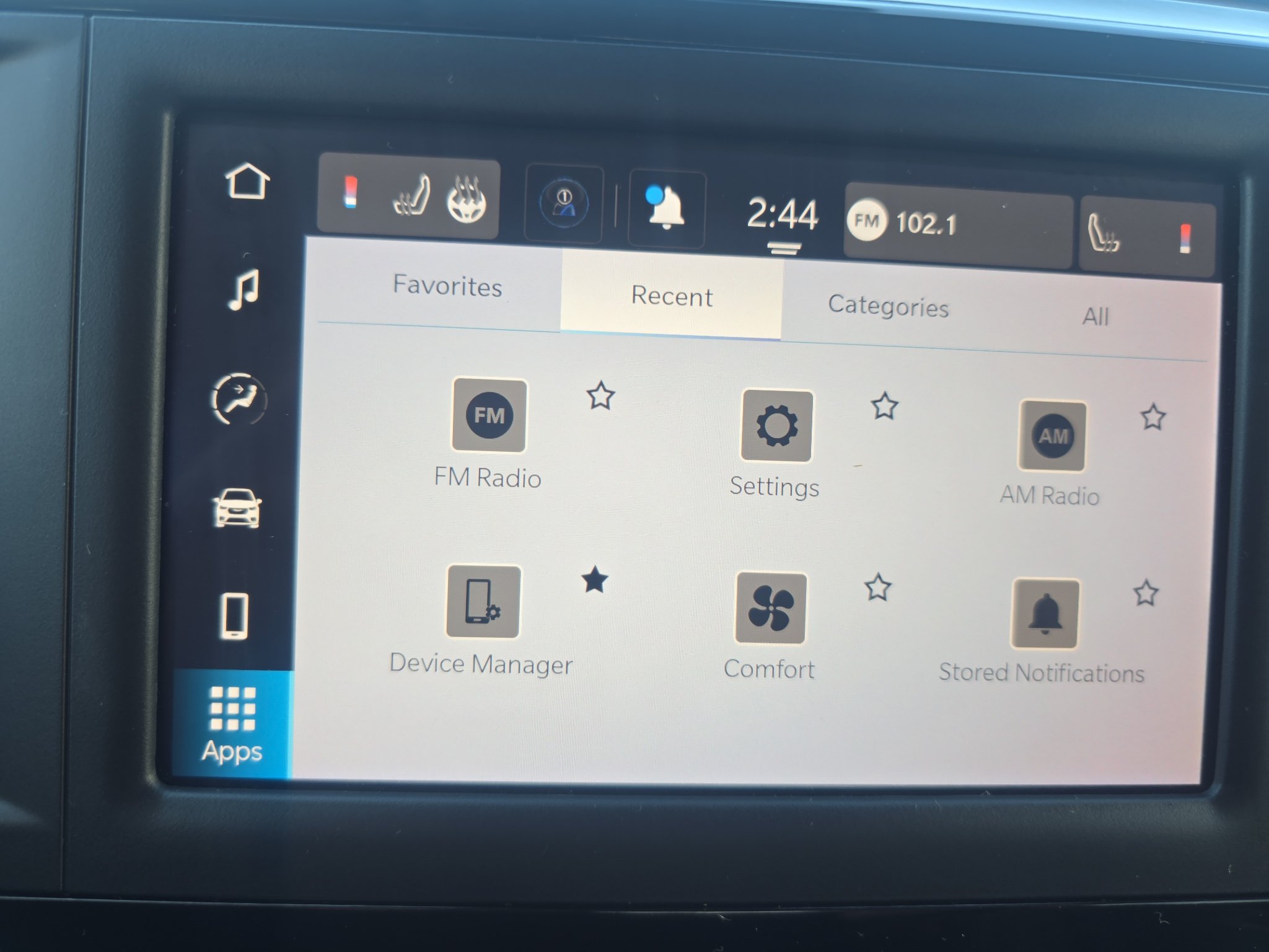Used 2023 Chrysler Voyager LX FWD image 31