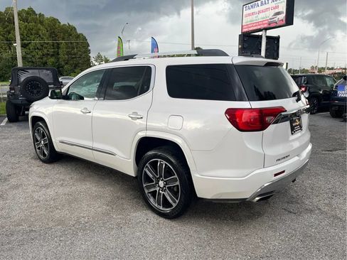 Used 2018 GMC Acadia Denali w/ Technology Package FWD image 7