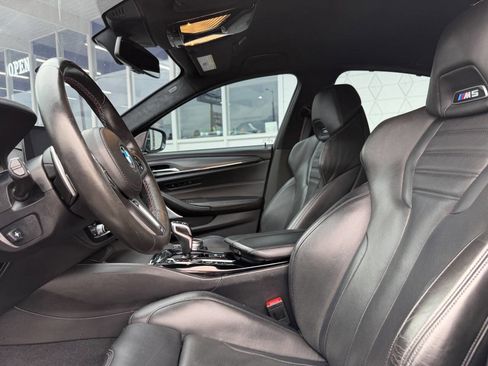 Used 2019 BMW M5 w/ Executive Package image 43