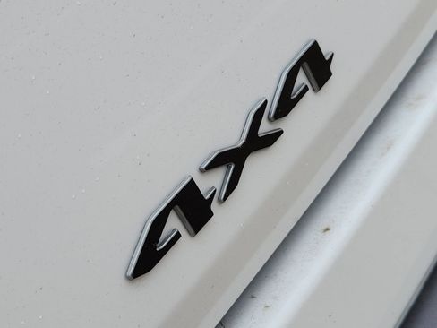 New 2026 Jeep Grand Wagoneer 4WD image 19