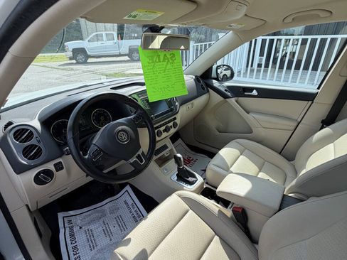 Used 2017 Volkswagen Tiguan S AWD/4WD image 10