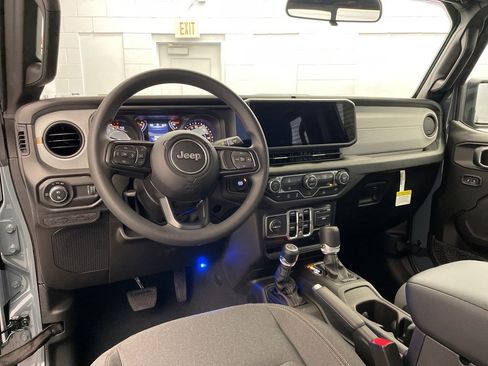 New 2026 Jeep Gladiator Sport image 9