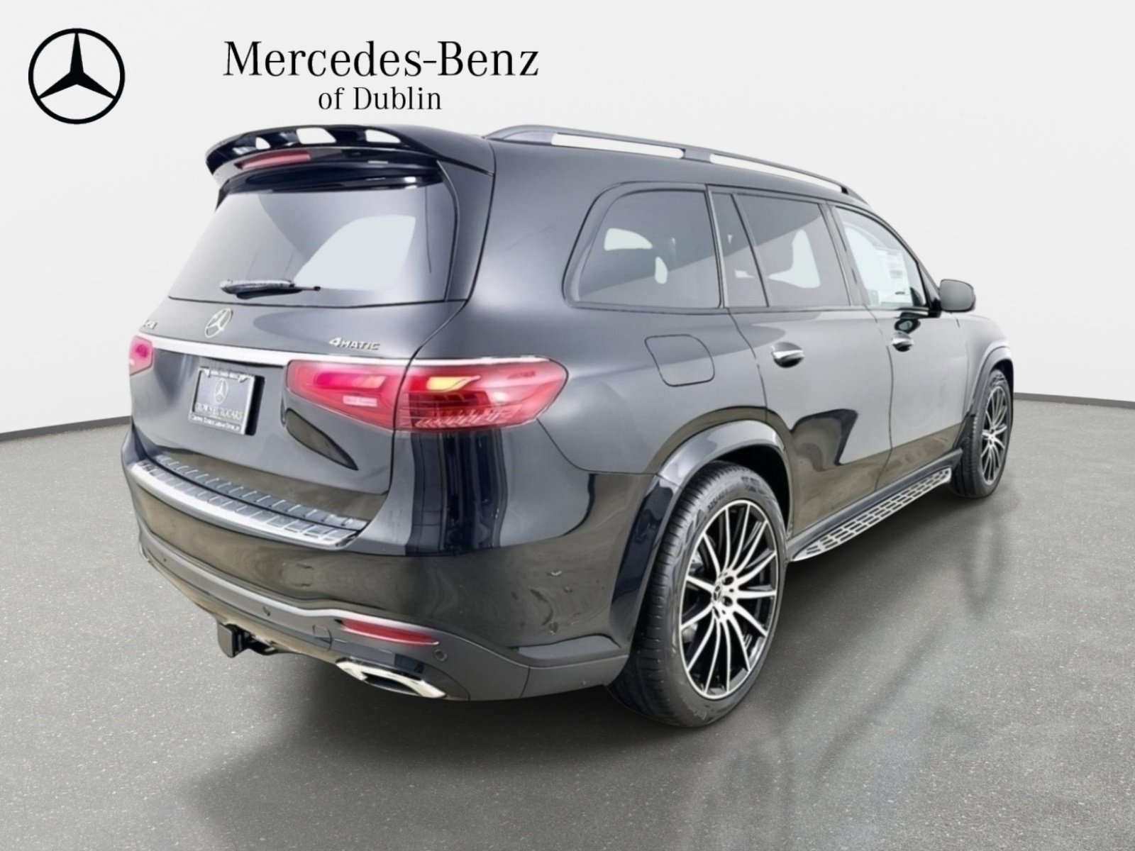 Used 2026 Mercedes-Benz GLS 450 4MATIC image 5