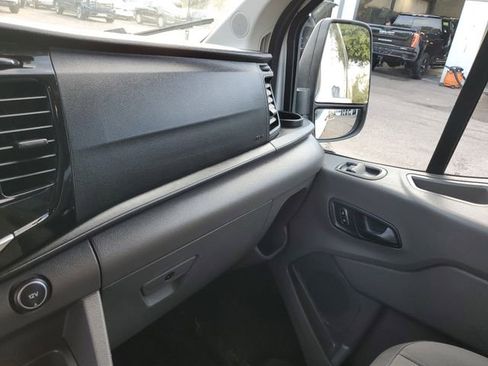 Used 2023 Ford Transit 350 XLT image 24