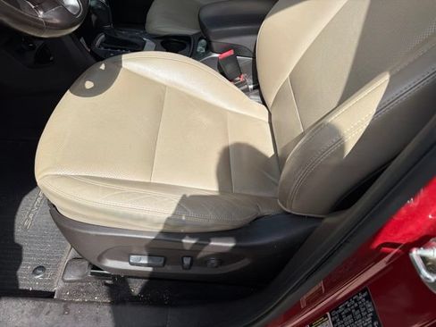 Used 2018 Hyundai Santa Fe FWD w/ SE Ultimate Tech Package 03 image 9