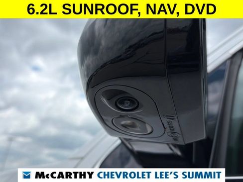 Used 2016 Cadillac Escalade ESV Luxury AWD/4WD image 28
