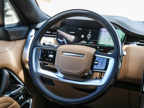 New 2026 Land Rover Range Rover SE AWD/4WD image 14