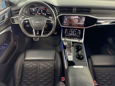 Used 2022 Audi RS 7 Sportback w/ Carbon Optic Package image 27