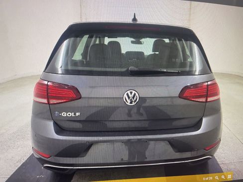 Used 2018 Volkswagen e-Golf SEL Premium w/ Driver Assistance Package FWD image 4