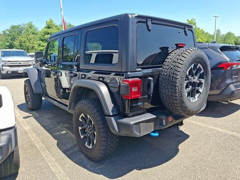 Used 2024 Jeep Wrangler Unlimited Rubicon 4xe AWD/4WD image 6