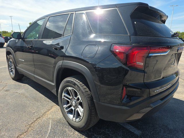 Used 2026 GMC Terrain Elevation AWD/4WD image 4