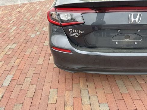 Certified 2024 Honda Civic EX-L image 8