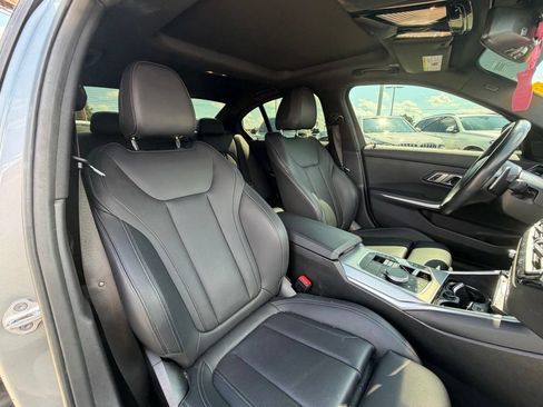Certified 2023 BMW 330i Sedan w/ M Sport Package RWD image 25