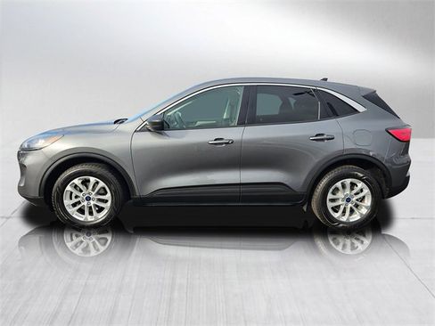 Used 2022 Ford Escape SE image 3