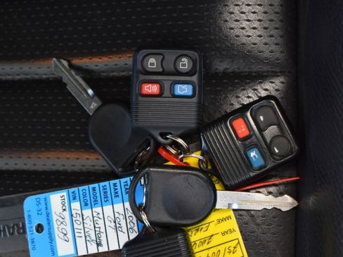 Used 2006 Ford Mustang GT Premium image 20