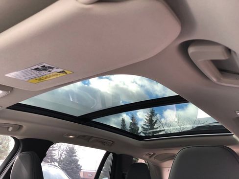 New 2026 Volvo XC90 B6 Plus w/ Protection Package Premier image 15