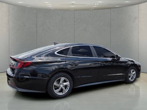 Used 2021 Hyundai Sonata SE FWD image 3