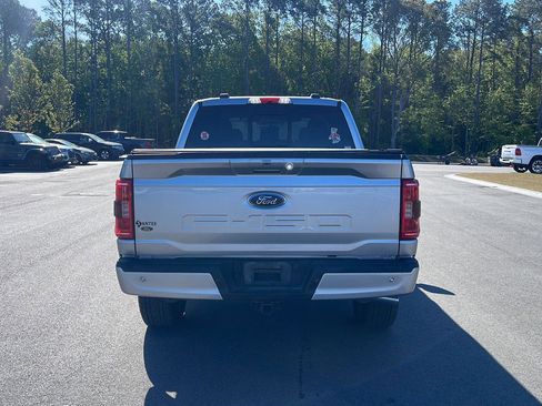 Used 2021 Ford F150 XLT w/ Equipment Group 302A High image 6