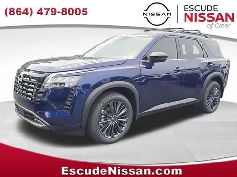 New 2026 Nissan Pathfinder SL w/ SL Premium Package AWD/4WD image 7