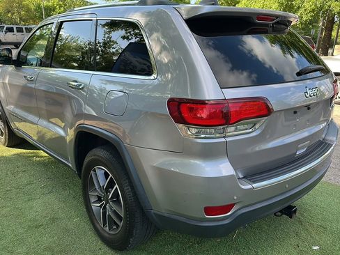 Used 2020 Jeep Grand Cherokee Limited w/ Luxury Group II image 5