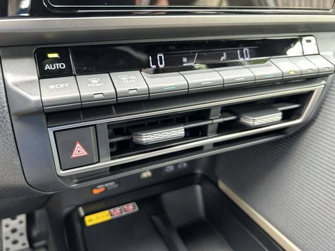 New 2026 Toyota Camry SE FWD image 22