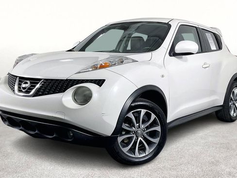 Used 2013 Nissan Juke SL w/ Sport Pkg image 15