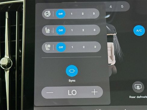 New 2026 Volvo XC60 B5 Ultra w/ Climate Package PRO image 20