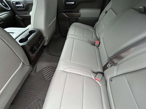 Used 2020 Chevrolet Silverado 1500 RST image 10