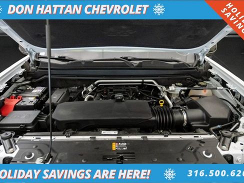 Used 2024 Chevrolet Colorado ZR2 w/ ZR2 Convenience Package III image 44