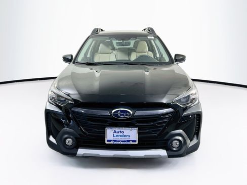 Used 2023 Subaru Outback Limited XT AWD/4WD image 2