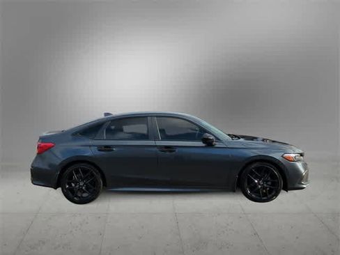 Used 2023 Honda Civic Sport image 9