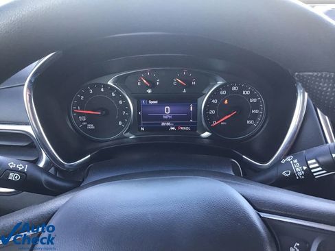 Used 2023 Chevrolet Equinox LT image 34