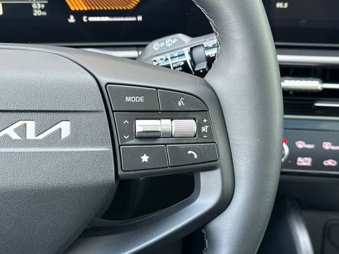 New 2026 Kia Sportage EX FWD image 30