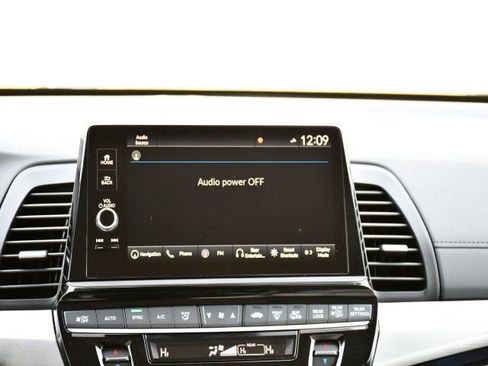 New 2026 Honda Odyssey Touring image 28