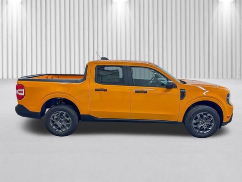 New 2026 Ford Maverick XLT image 3