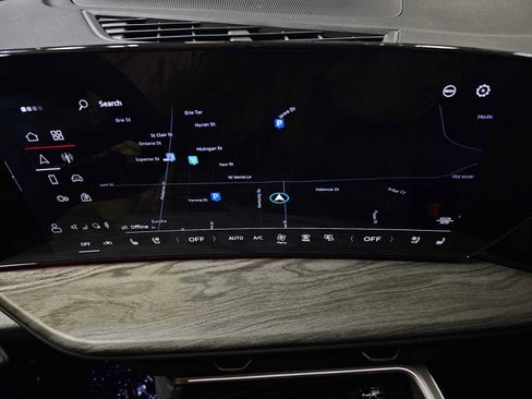 New 2025 Audi Q5 Prestige image 25